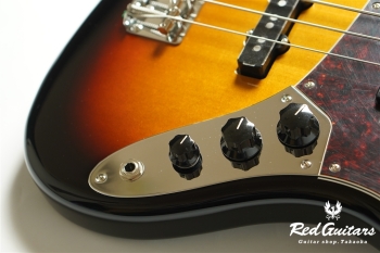 Made in Japan Traditional Late ’60s Jazz Bass - 3-Color Sunburst